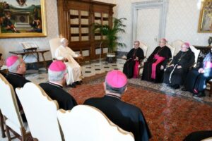 Papa recebe os bispos espanhóis: diálogo sobre o caminho da Igreja na Espanha