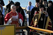 Vigário de Istambul: o Papa na Turquia 'despertou' o desejo de evangelização