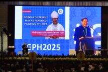 Encontrar Deus nas feridas de um mundo dividido, exortou o cardeal Tagle no Congresso Missionário Asiático