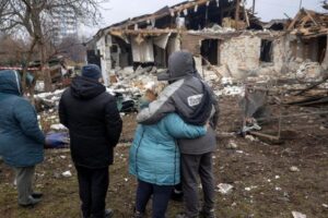 Ucrânia: gelo nas negociações de paz com as acusações de Trump à Europa