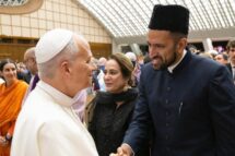 A viagem internacional do Papa Leão XIV: reflexões como muçulmano