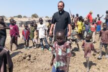 Dom Carlassare: o Sudão do Sul é uma parábola viva do Natal