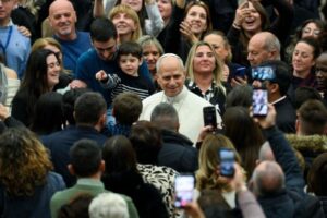 Leão XIV: aprendamos com o Natal de Jesus o estilo da simplicidade e da humildade