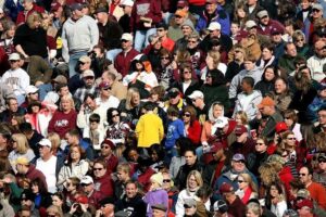 Cardeal Tempesta: Rumo a uma humanidade desarmada e desarmante