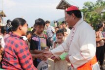 Cardeal Bo renova apelo pela paz em Mianmar, país assolado pela guerra