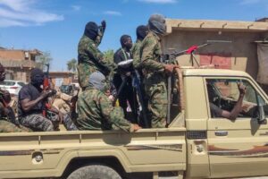 Sudão, mais de uma centena de mortos em uma semana de confrontos