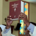 Madagáscar: Lançada a Bíblia Católica Ny Baiboly Masina Katôlica