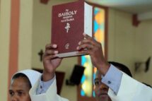 Madagáscar: Lançada a Bíblia Católica Ny Baiboly Masina Katôlica