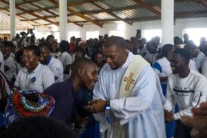 Nhamatanda acolhe Missa de ação de graças pelo serviço pastoral de Rafael de Oliveira