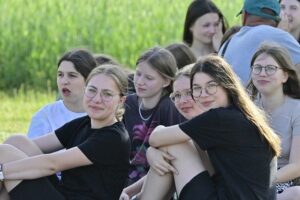 Juventude: vida digital e o cansaço de um tempo acelerado