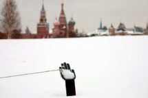 O 'Velho Ano Novo' de uma Rússia 'congelada na guerra'