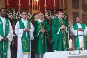 Núncio apostólico D. Waldemar Sommertag visita a Diocese de Mindelo, em Cabo Verde