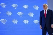 Trump anuncia acordo com a OTAN e suspende tarifas sobre a Groenlândia