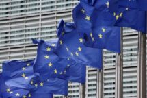 Ucrânia: União Europeia bloqueia importação de gás russo