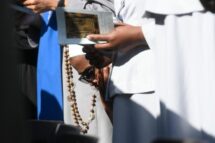 Consagrados, sementes de paz onde a dignidade é ferida