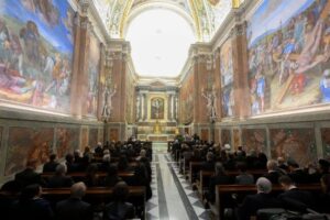 “Iluminados por uma glória escondida”, os Exercícios Espirituais para a Quaresma