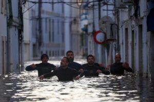 Papa reza pelos atingidos por inundações em Portugal, Espanha, Marrocos e Itália