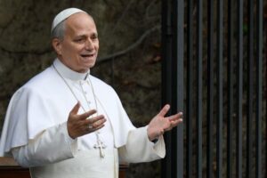 Papa visitará paróquia Rainha da Paz, em Óstia: encontro com jovens, pobres e doentes