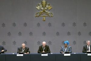 Saúde universal e custos crescentes: o desafio do equilíbrio