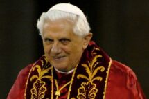 Ratzinger e a Igreja que acolhe deixando livres