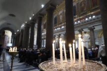 Ucrânia: rezemos para que o sol da paz ilumine a escuridão da guerra, diz o cardeal Zuppi