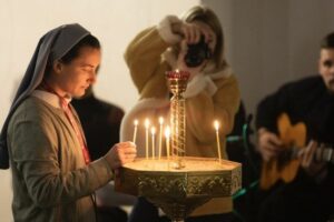 A oração e a solidariedade concreta da Caritas pela martirizada Ucrânia