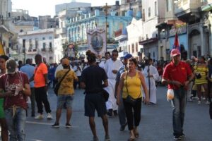 A Igreja em Cuba, um sinal de caridade e consolação: povo aspira à dignidade