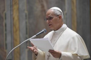 Exercícios espirituais, o Papa: experiência profunda, senti-me convidado a refletir