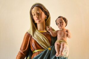 A Virgem Maria, modelo do sim quaresmal