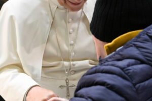 Papa em mensagem à Costa Rica: ouvir vítimas de abusos é um ato de justiça e verdade