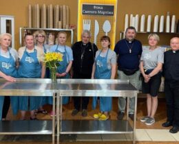 Ucrânia: sob ataques de drones, cozinha social é mantida com apoio do Papa