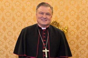 Dom Nykiel: o confessionário é a casa da Misericórdia