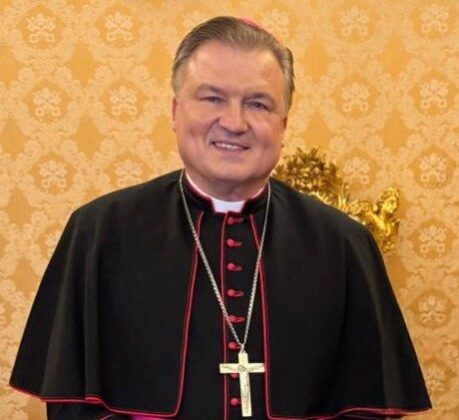 Dom Nykiel: o confessionário é a casa da Misericórdia