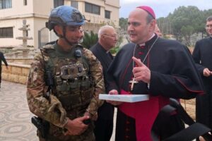 Líbano, núncio volta ao Sul até à Linha Azul com Israel: “Levamos ajuda e esperança”