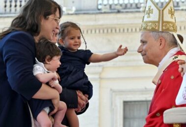 Amoris laetitia: Papa convoca bispos do mundo para encontro sobre a família em outubro