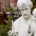 São José abençoai as nossas famílias e protegei a Igreja e a todos nós!