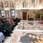 Papa: humanidade vive formas de barbárie, é preciso recompor a unidade