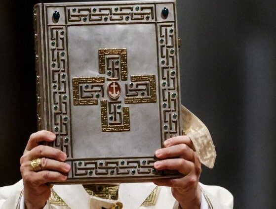 Magistério da Igreja: autêntico intérprete da Escritura