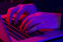 Como escrever melhor para o site e para as redes sociais paroquiais?