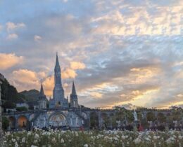 Educação, abusos e liturgia: as recomendações do Papa aos bispos franceses