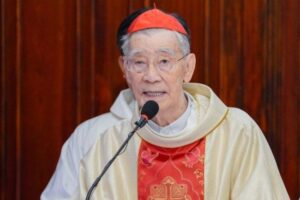 O Papa: cardeal Pham Minh Mân, promotor da unidade
