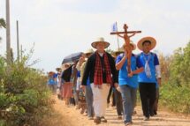 No Camboja, uma Páscoa de solidariedade: aos jovens, a tarefa de construir a paz