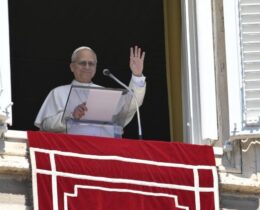 Leão XIV: a Páscoa de Cristo é uma nova esperança diante da sombra das guerras