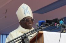 Corações ao alto para acolher o Santo Padre