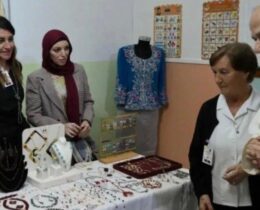 “Não é para mim, é para minha sobrinha”: o presente do Papa Leão na Argélia