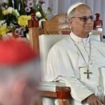 Papa aos universitários: sede construtores de um mundo mais justo e mais humano