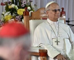 Papa aos universitários: sede construtores de um mundo mais justo e mais humano