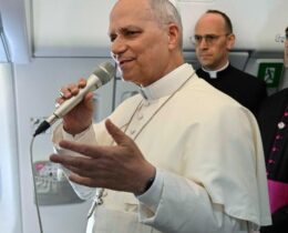 Papa: estou na África para encorajar os católicos, não para debater com Trump