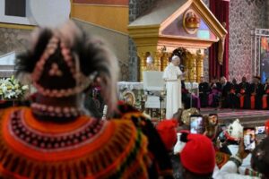 Camarões: do Papa, um “catecismo pela paz”, afirma o presidente dos bispos