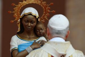 A viagem do Papa à África retratada em imagens